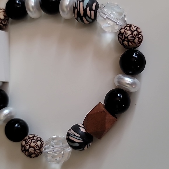 Faux Pearl and Black Brown Multicolored and Clear Bead Bracelet Keychain - Picture 2 of 5